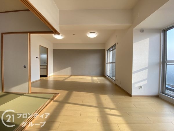 ファミール竹城台　中古マンション