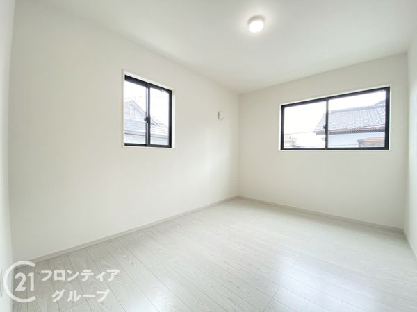 大阪府堺市堺区柏木町１丁　新築一戸建て