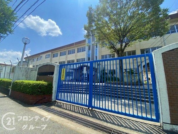 エバーランドシティ新泉北5番館 中古マンション(和泉市立光明台北小学校)