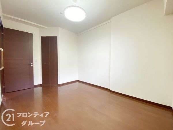 グランフォレスタコート栂・美木多　中古マンション