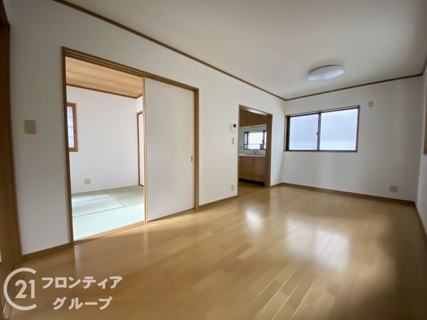 堺市西区浜寺元町５丁　中古一戸建て