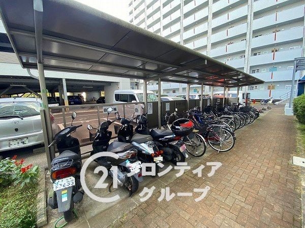 泉北若松台AB住宅弐号棟　中古マンション
