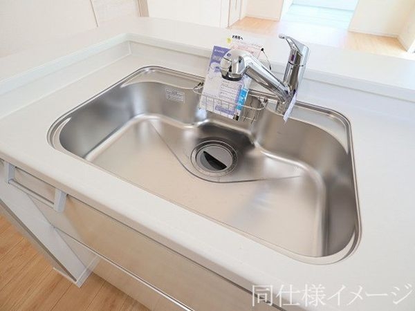 堺市西区鳳北町４丁　新築一戸建て　４期　２号棟