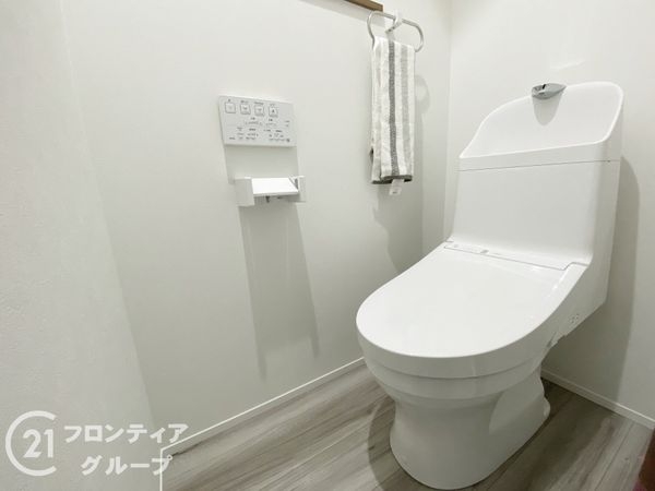 堺市西区草部　新築一戸建て