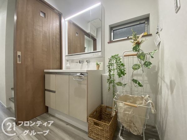 堺市西区草部　新築一戸建て