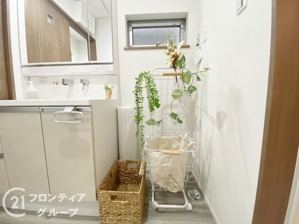 堺市西区草部　新築一戸建て