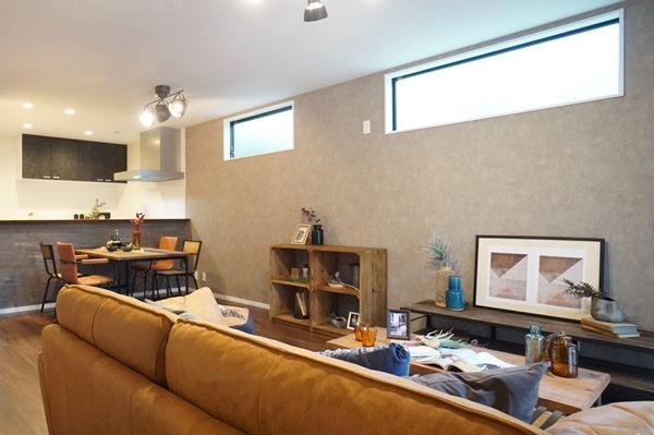 FrontierGardens　堺市堺区中田出井町２丁　…
