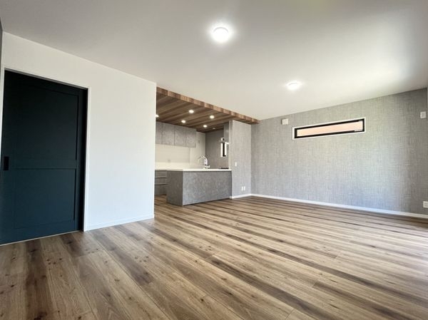 FrontierGardens　堺市堺区中田出井町２丁　…