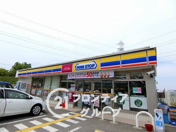 堺市南区御池台3丁の土地(ミニストップ堺美木多上店)