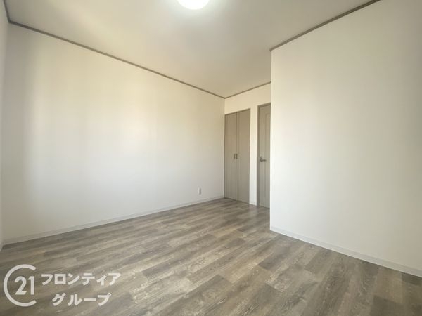 堺市西区上野芝向ヶ丘町５丁の中古一戸建て