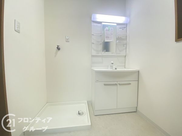 堺市西区上野芝向ヶ丘町５丁の中古一戸建て
