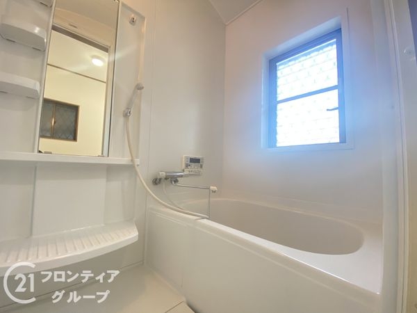 堺市西区上野芝向ヶ丘町５丁　中古一戸建て