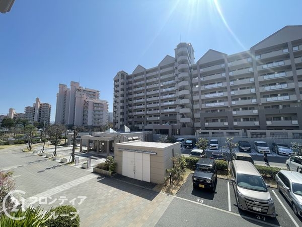 ラヴェール和泉中央3号棟　中古マンション
