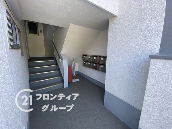 泉北茶山台第１次住宅１１号棟　中古マンション