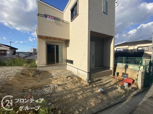 堺市西区上野芝向ヶ丘町２丁　新築一戸建て