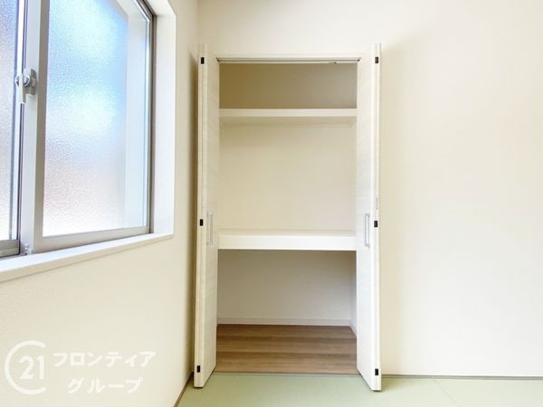 堺市北区長曽根町　新築一戸建て　３期　2号棟