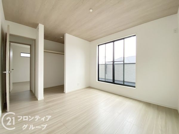 堺市西区家原寺町１丁　新築一戸建て　B号棟