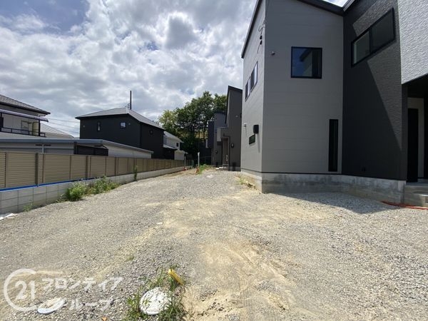 堺市西区家原寺町１丁　新築一戸建て　B号棟