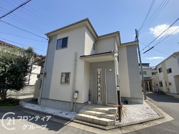 堺市西区上　中古一戸建て