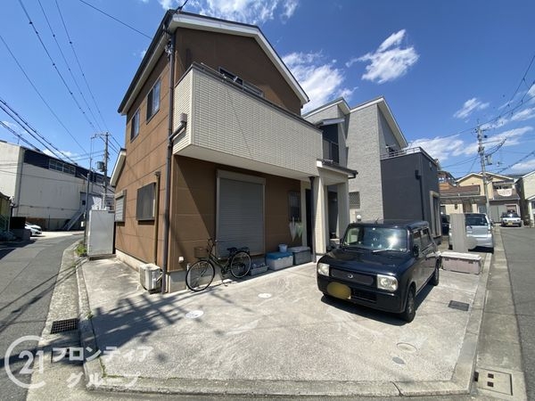 堺市西区原田　中古一戸建て