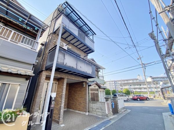 堺市西区浜寺諏訪森町中１丁の中古一戸建て
