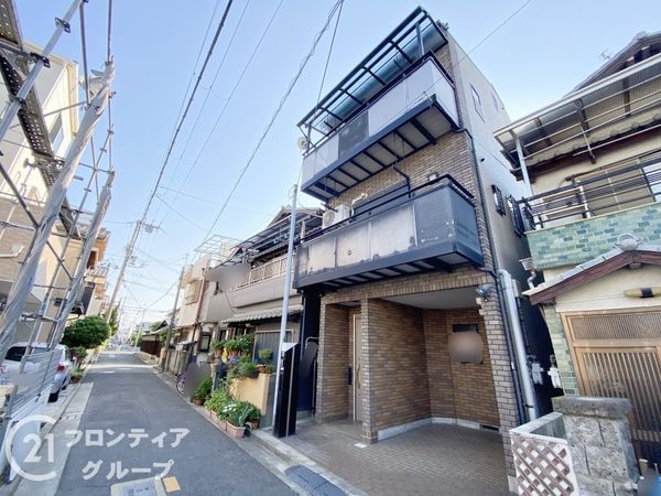 堺市西区浜寺諏訪森町中１丁の中古一戸建て