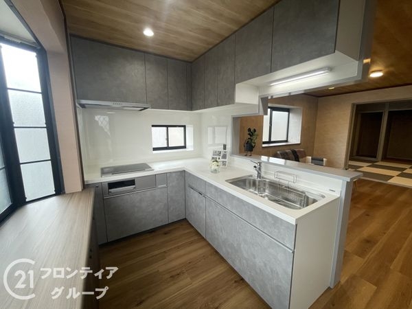 堺市堺区出島町１丁　中古一戸建て