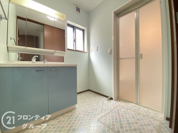 堺市西区浜寺石津町中３丁の中古一戸建て