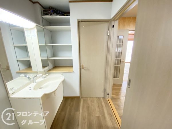 堺市西区浜寺昭和町３丁の中古一戸建て