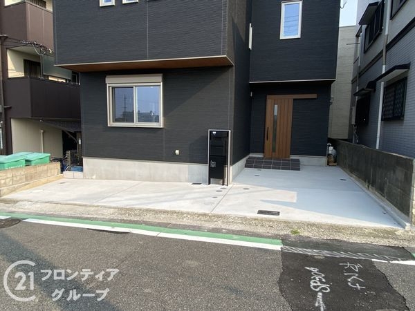 堺市東区丈六　新築一戸建て