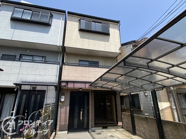 堺市堺区五月町　中古一戸建て