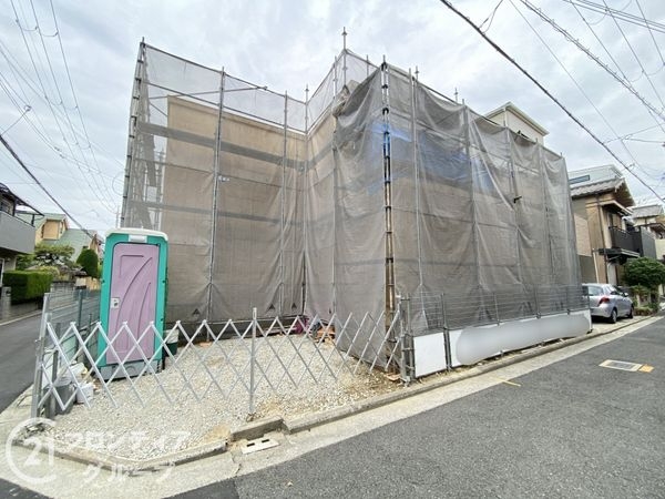 堺市西区浜寺諏訪森町中１丁　新築一戸建て