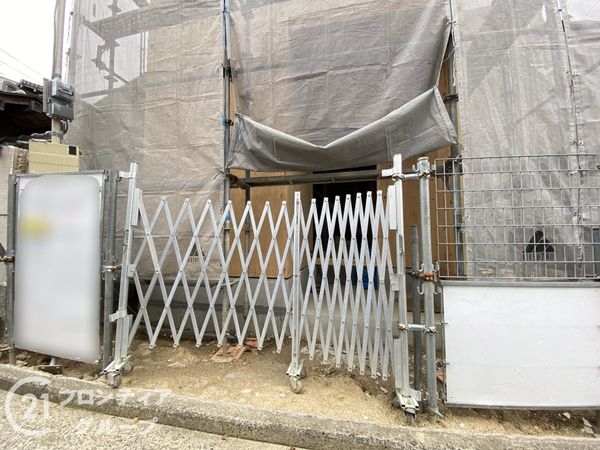 堺市西区浜寺諏訪森町中１丁　新築一戸建て
