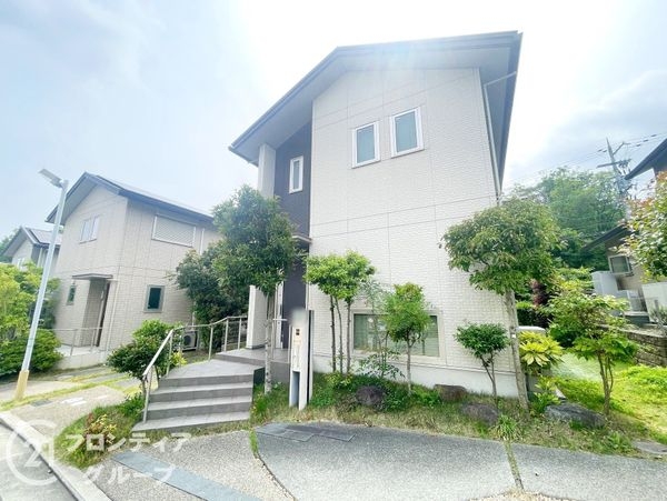 堺市南区晴美台１丁　中古一戸建て