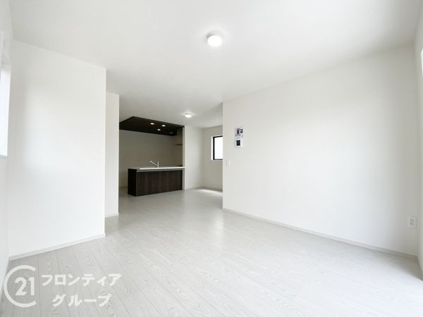 堺市南区庭代台１丁　新築一戸建て　２期　１号棟