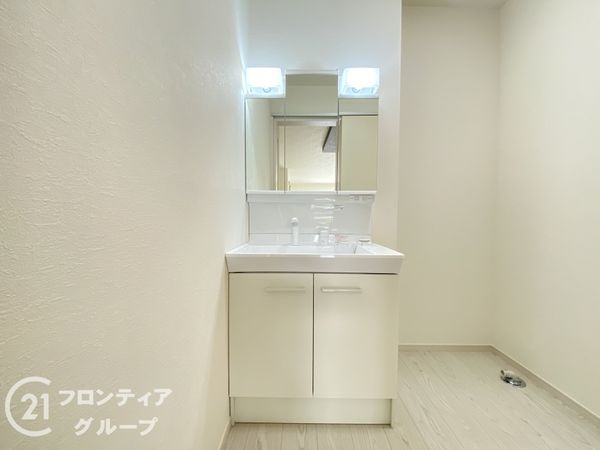 堺市南区庭代台１丁　新築一戸建て　２期　２号棟