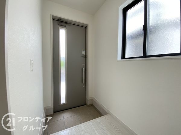 堺市南区庭代台１丁　新築一戸建て　２期　２号棟