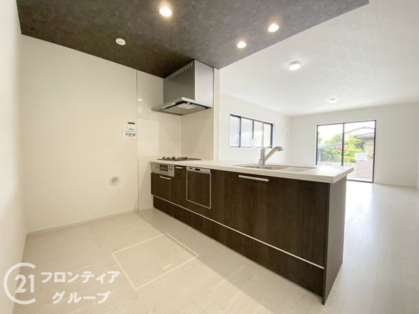 堺市南区庭代台１丁　新築一戸建て　２期　２号棟