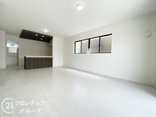 堺市南区庭代台１丁　新築一戸建て　２期　２号棟