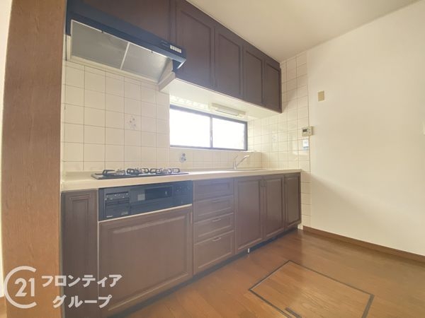 大阪府堺市中区八田北町　中古一戸建て