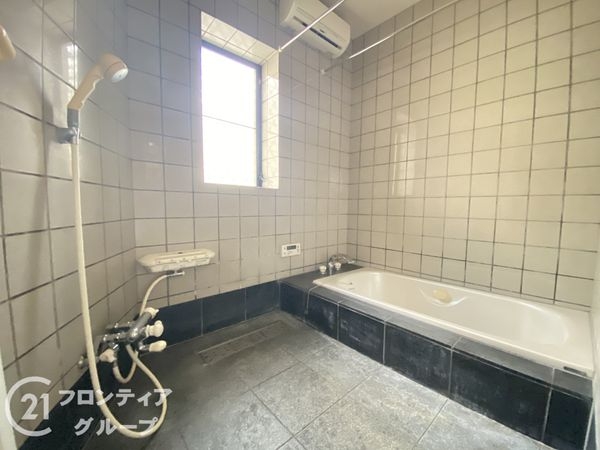 大阪府堺市中区八田北町　中古一戸建て