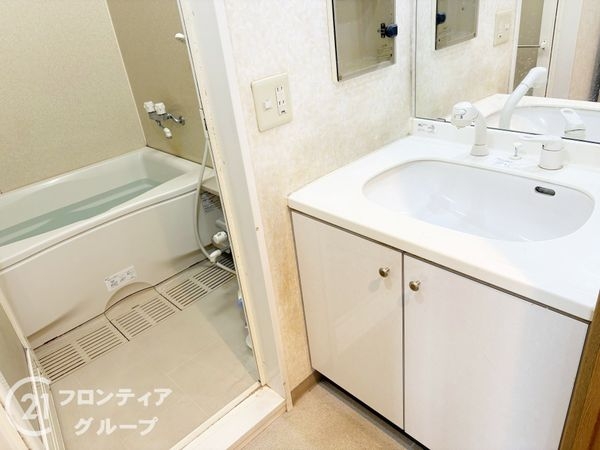 ロイヤルスクウェア住吉・東粉浜　中古マンション