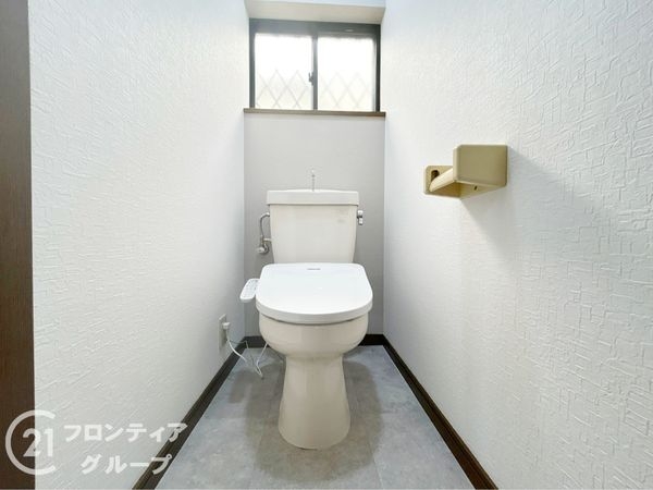 堺市中区土塔町の中古一戸建て(トイレ)