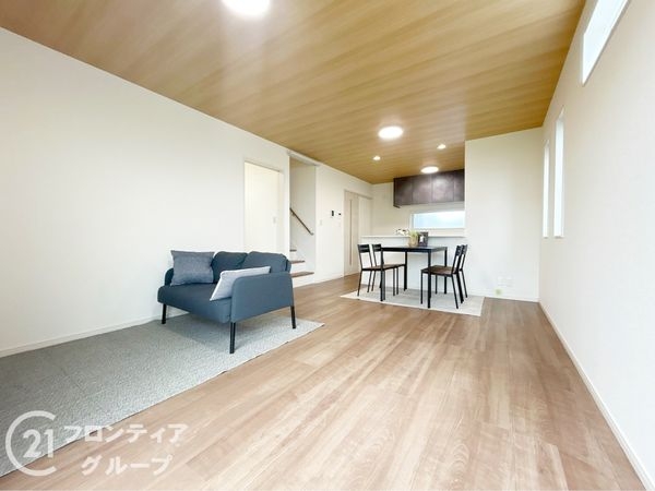 堺市北区野遠町　新築一戸建て