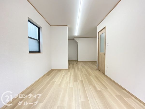 堺市中区深井北町　中古一戸建て