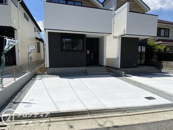 堺市東区北野田　新築一戸建て　２号棟