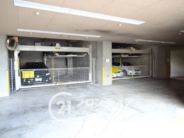 シャルマンフジ泉北深井駅前ザ・ステーションタワー　中古マン…
