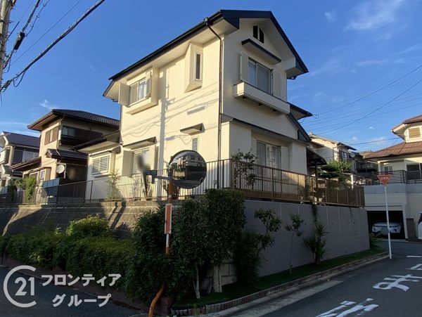 堺市美原区さつき野東３丁目　中古一戸建て