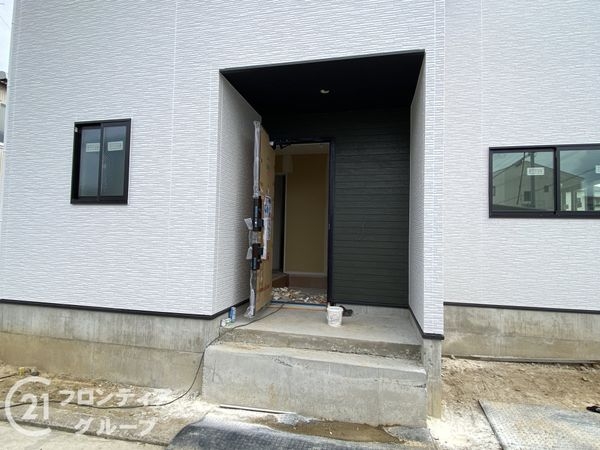 堺市北区南花田町　新築一戸建て　１期　2号棟