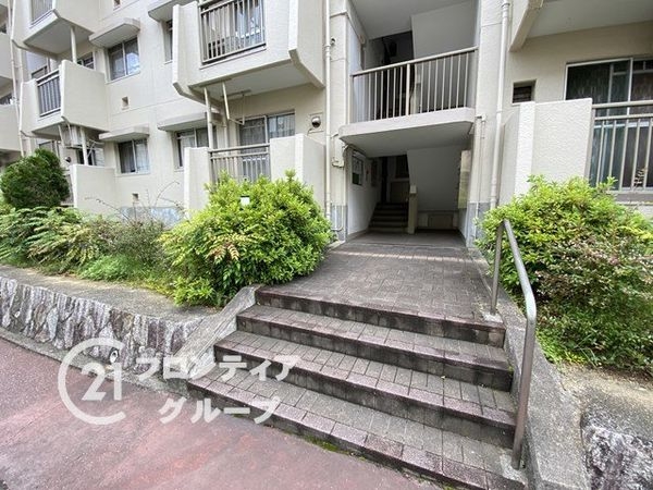 泉北原山台第二次団地参号棟　中古マンション